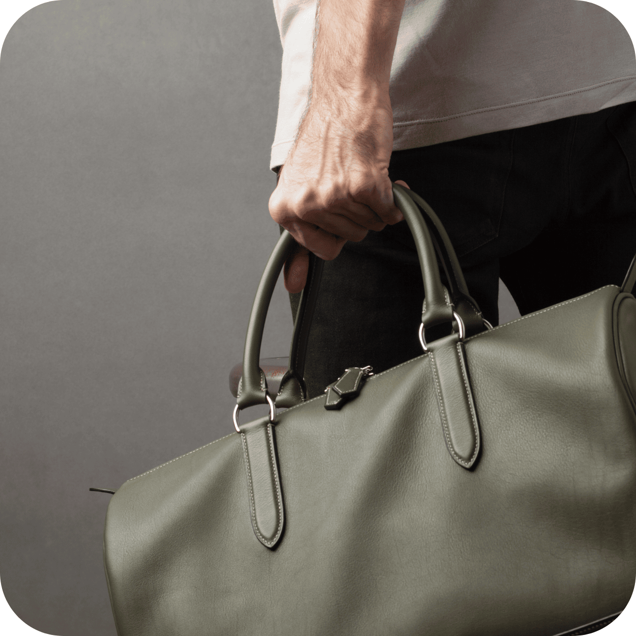 Your Partner’s Hospital Bag: 7 Essentials They’ll Be Glad to Have