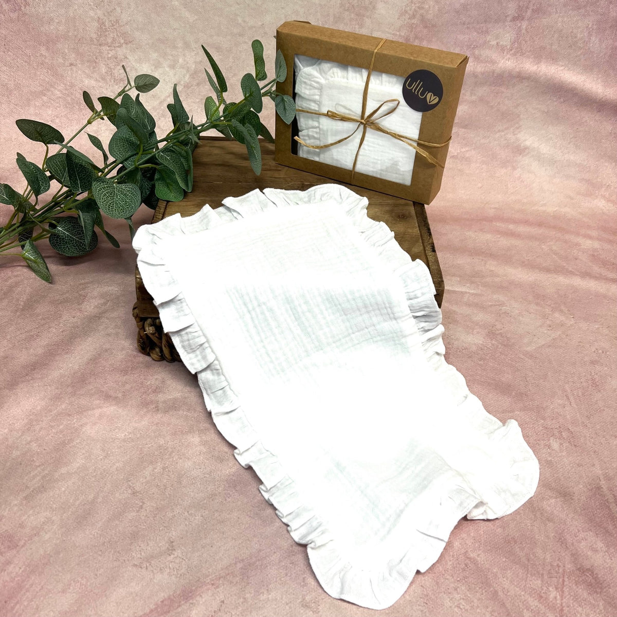 Ruffled Muslin Burp Cloths