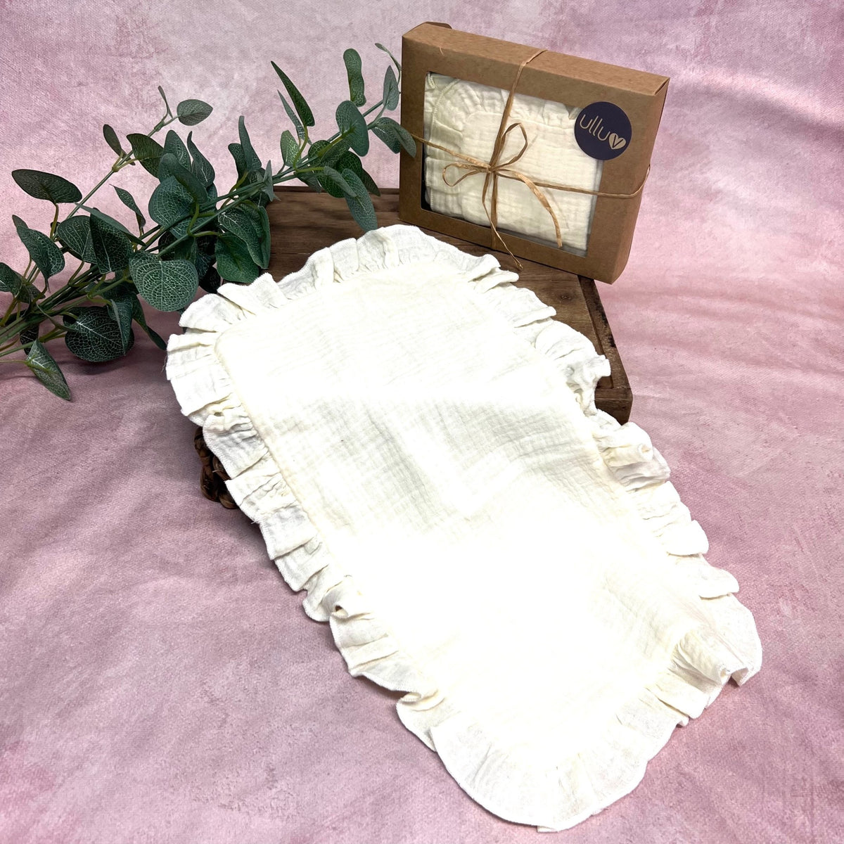 Ruffled Muslin Burp Cloths