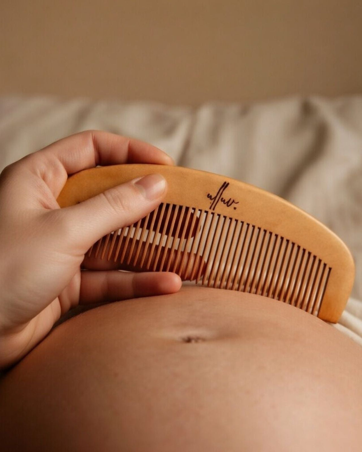 Ulluv Birthing Comb