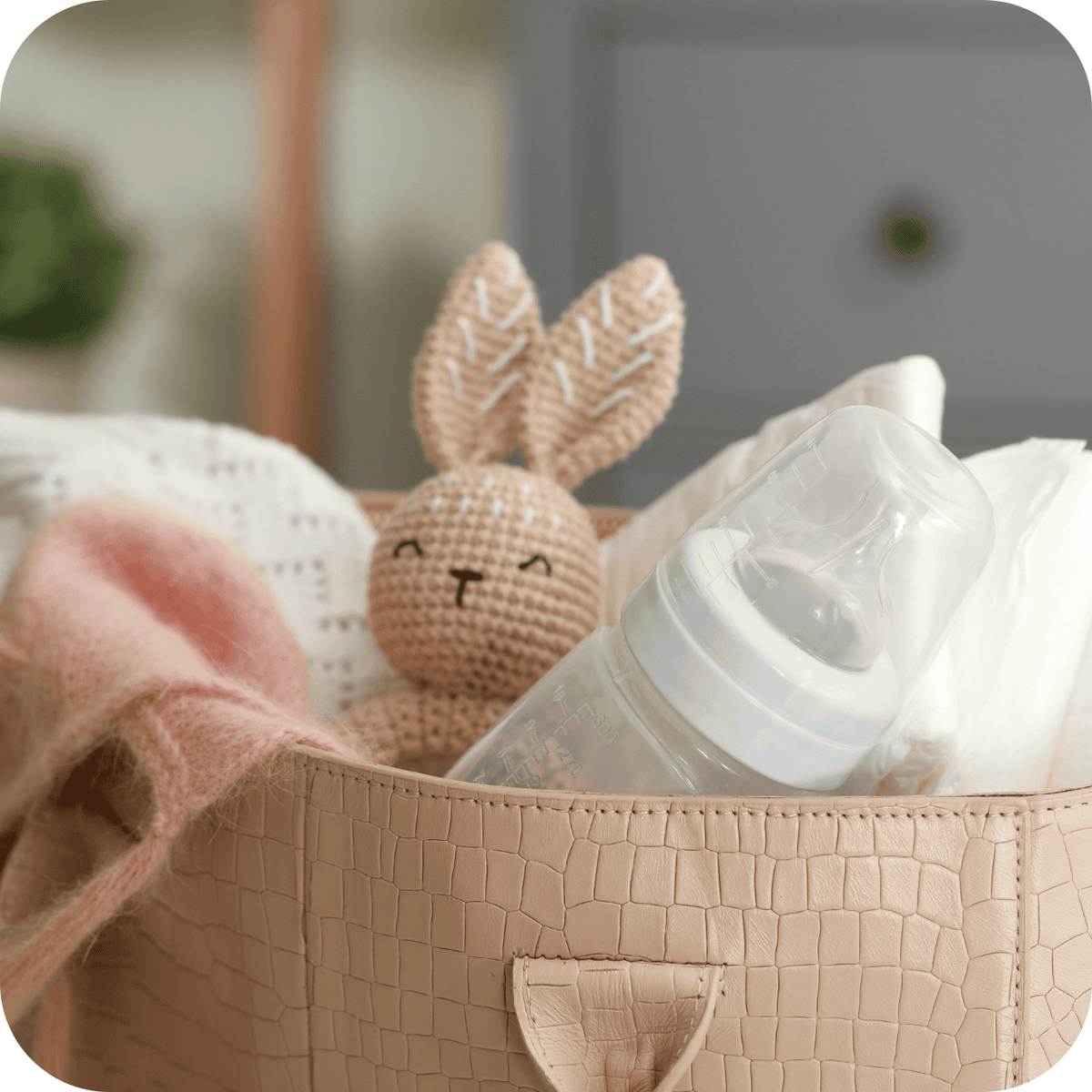 Packing for Baby Too? Here’s What to Include in Their Hospital Bag