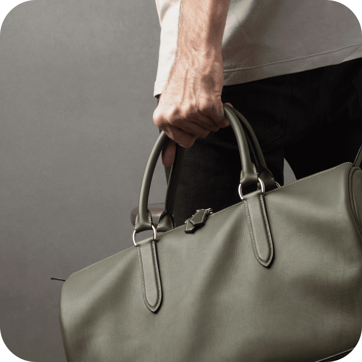 Your Partner’s Hospital Bag: 7 Essentials They’ll Be Glad to Have