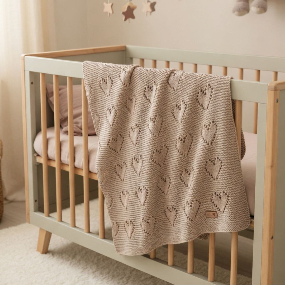 Ulluv Knitted Baby Blanket