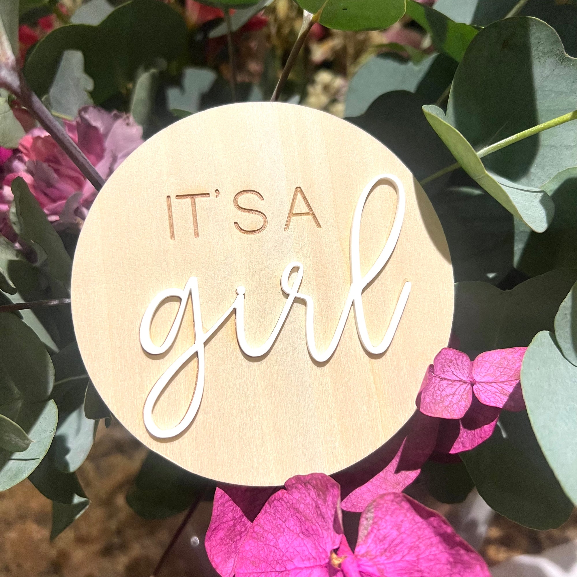 "It’s a boy/ It’s a girl" Wooden Disc ☘️