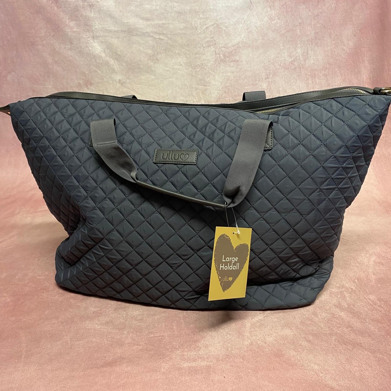 CLEARANCE - Signature Large Holdall in Dark Grey