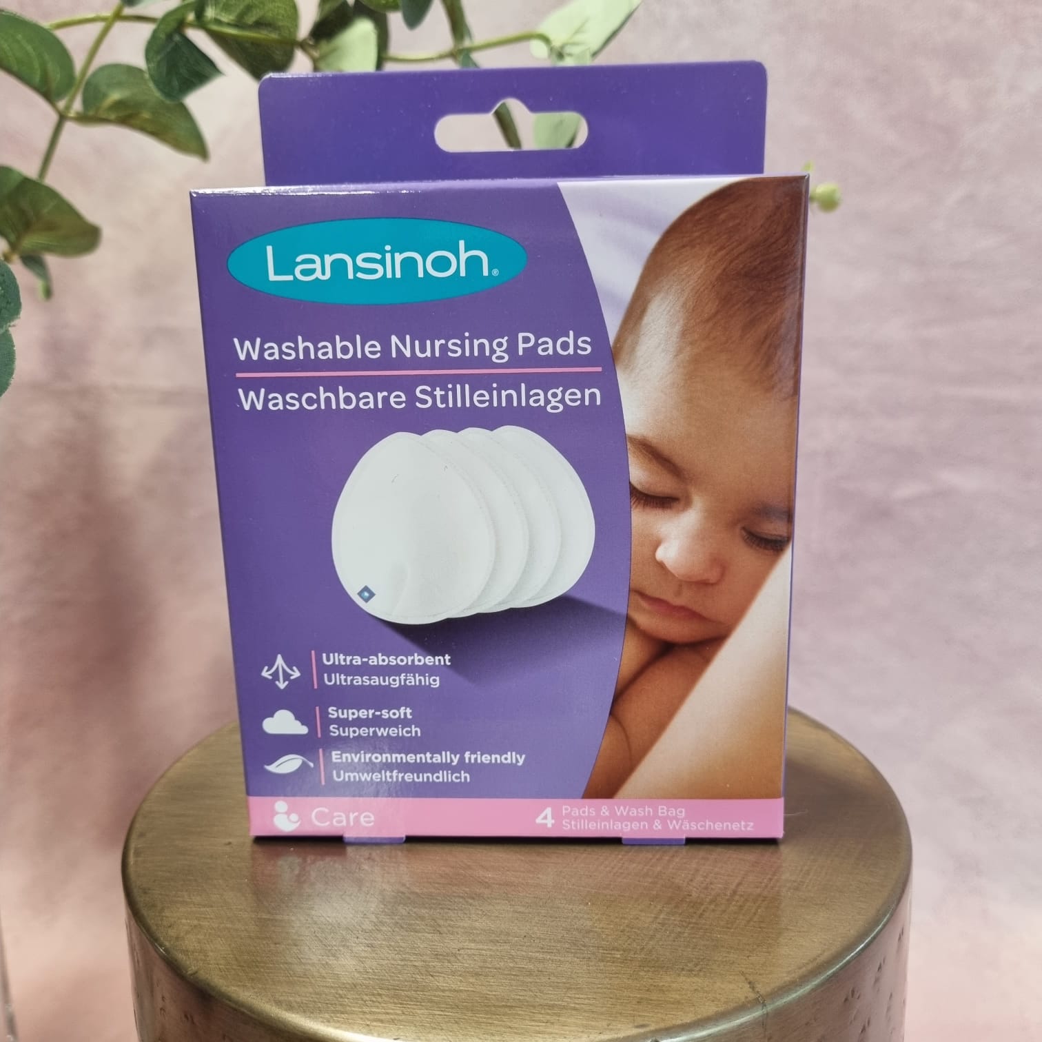 Lansinoh Washable Nursing Pads with Superior Absorbency and Ultra-Soft  Comfort, Pack of Pads and Wash Bag
