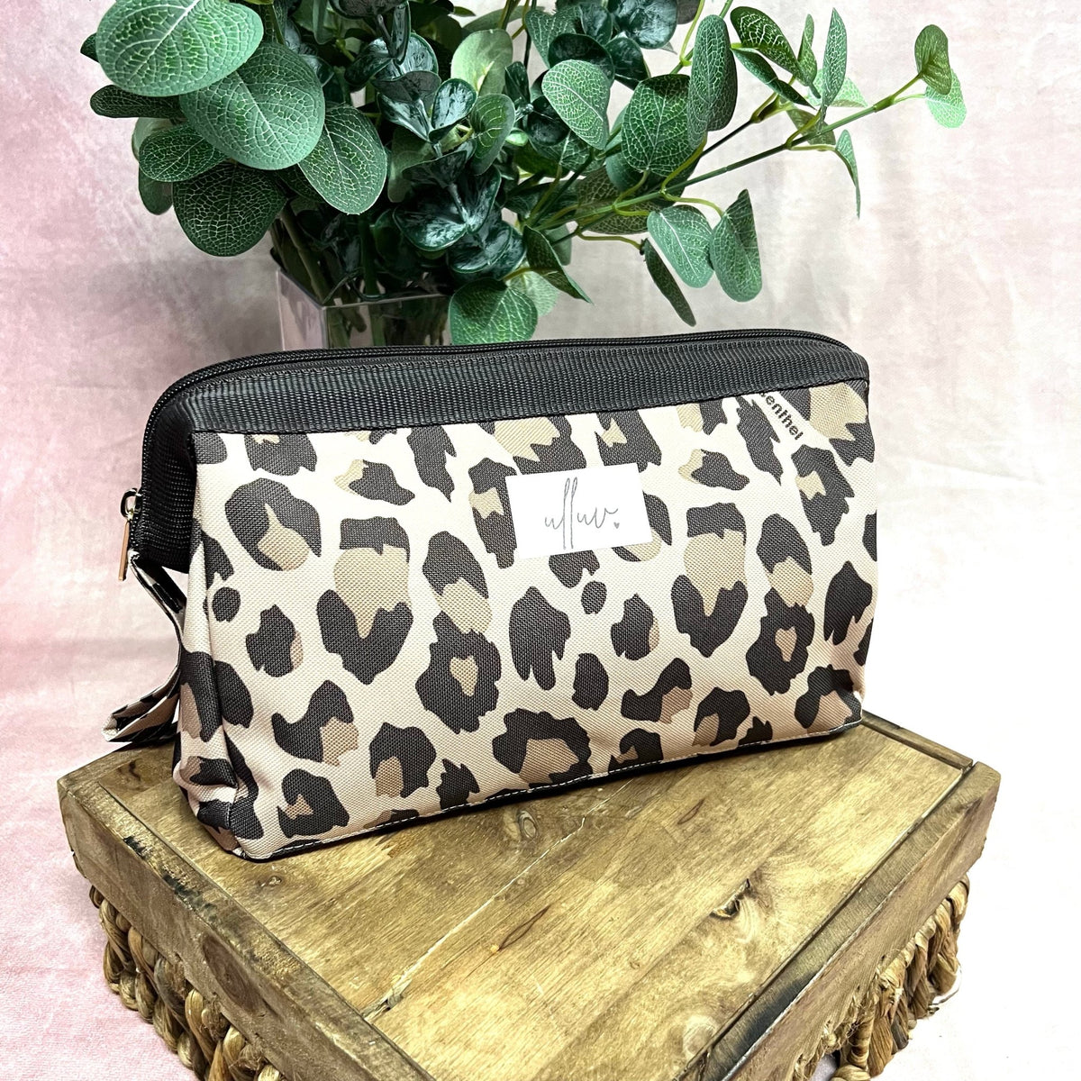 Classic Toiletry Bag - Brown Leopard