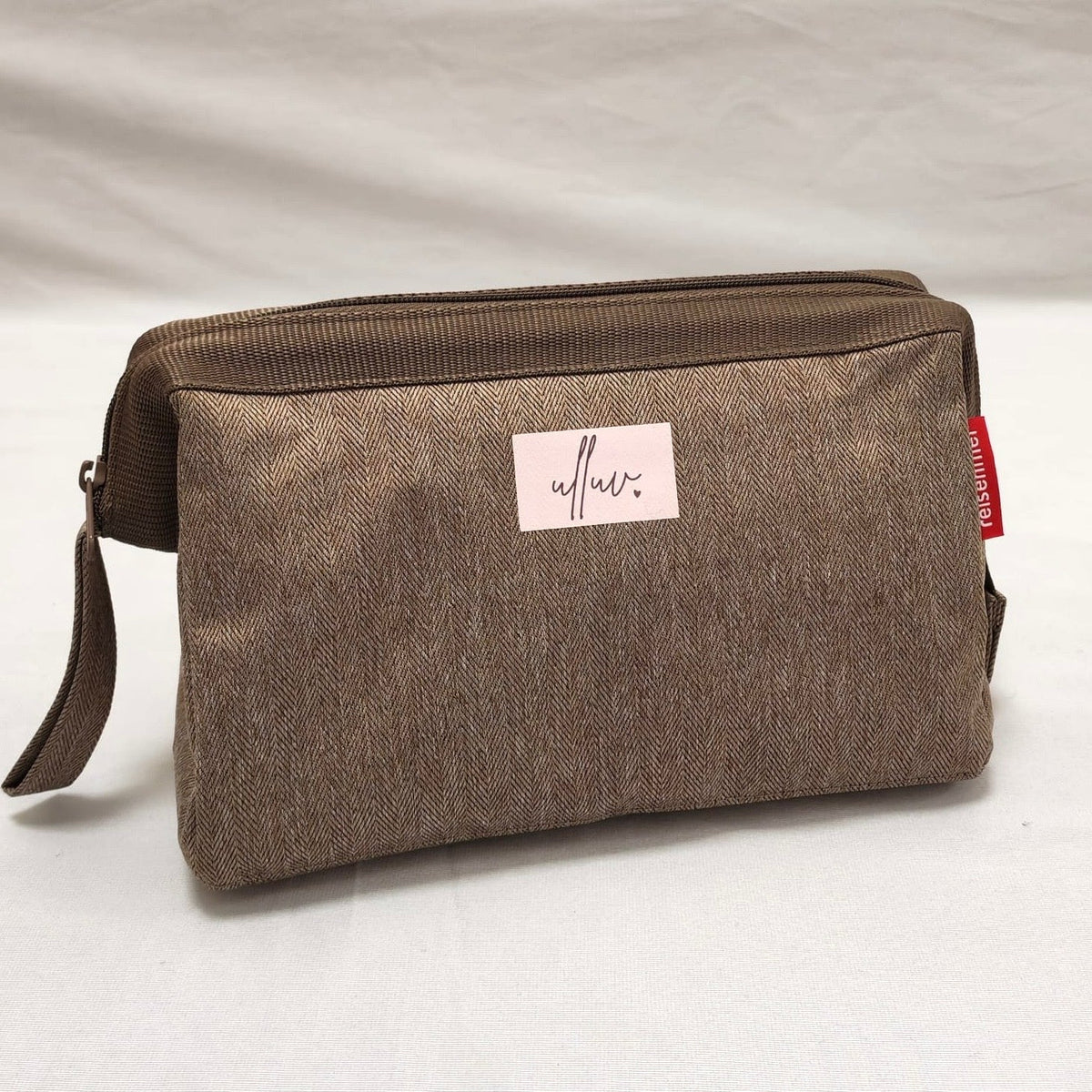 Classic Toiletry Bag - Mocha