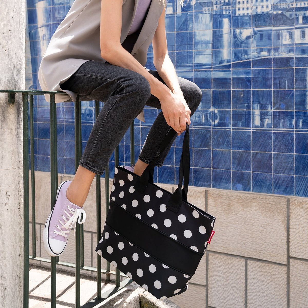 Classic Tote - Retro Dots