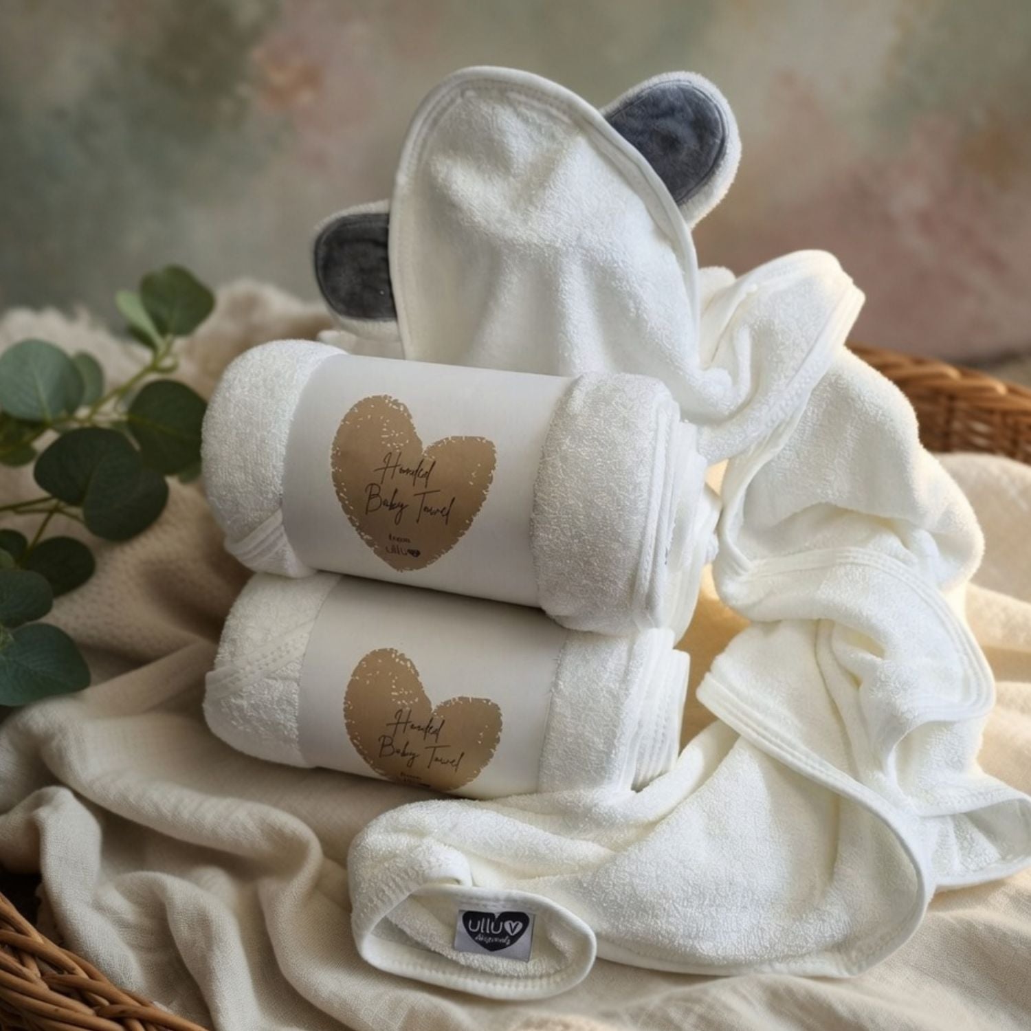 Ulluv Hooded Baby Towel ☘️
