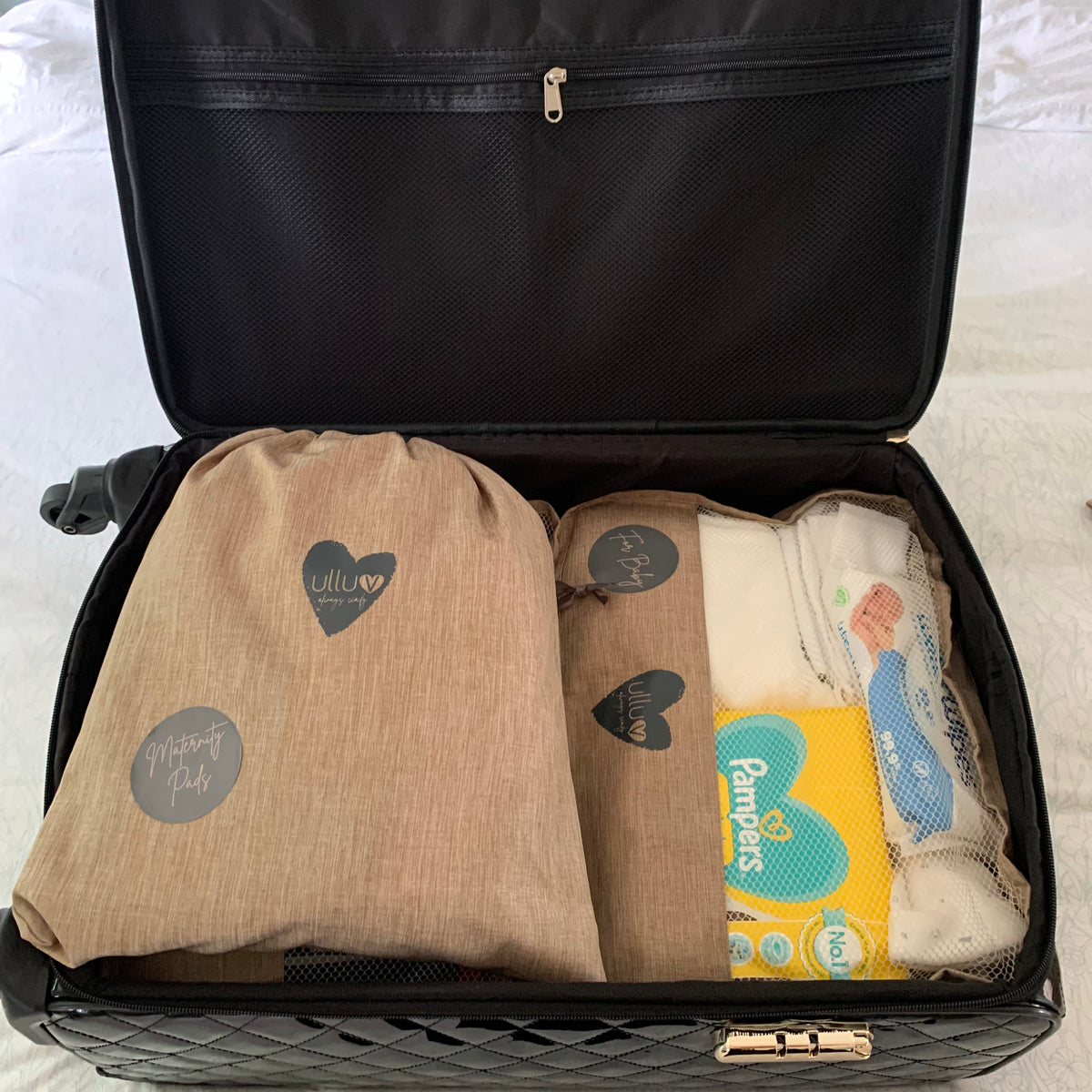 Signature Wheelie Case Set - Midnight Black ☘️