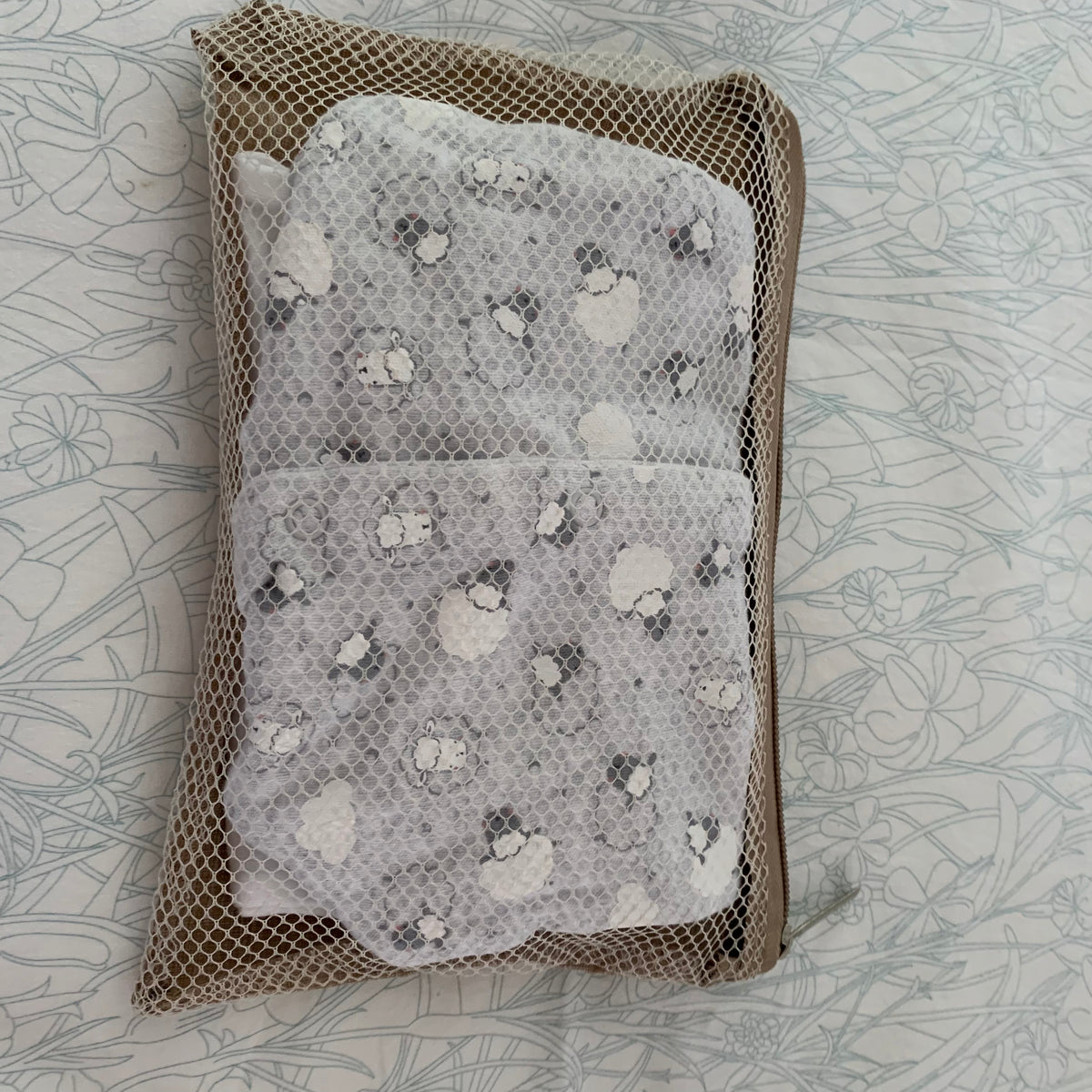 Signature Wheelie Case Set - Midnight Black ☘️