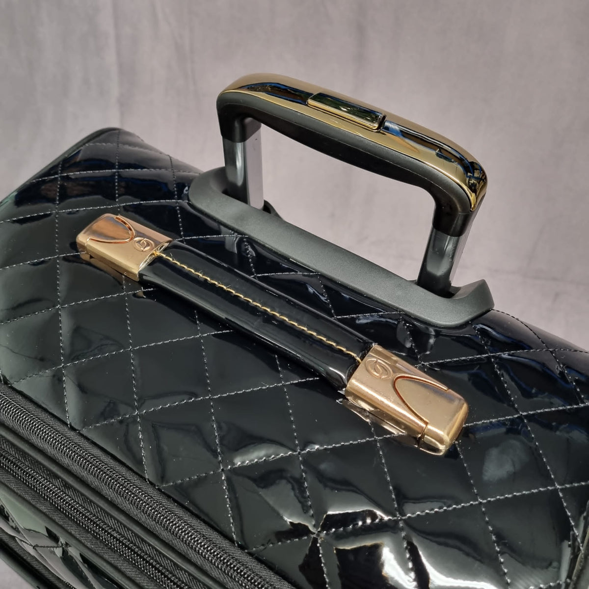 Signature Wheelie Case - Midnight Black (CASE ONLY)