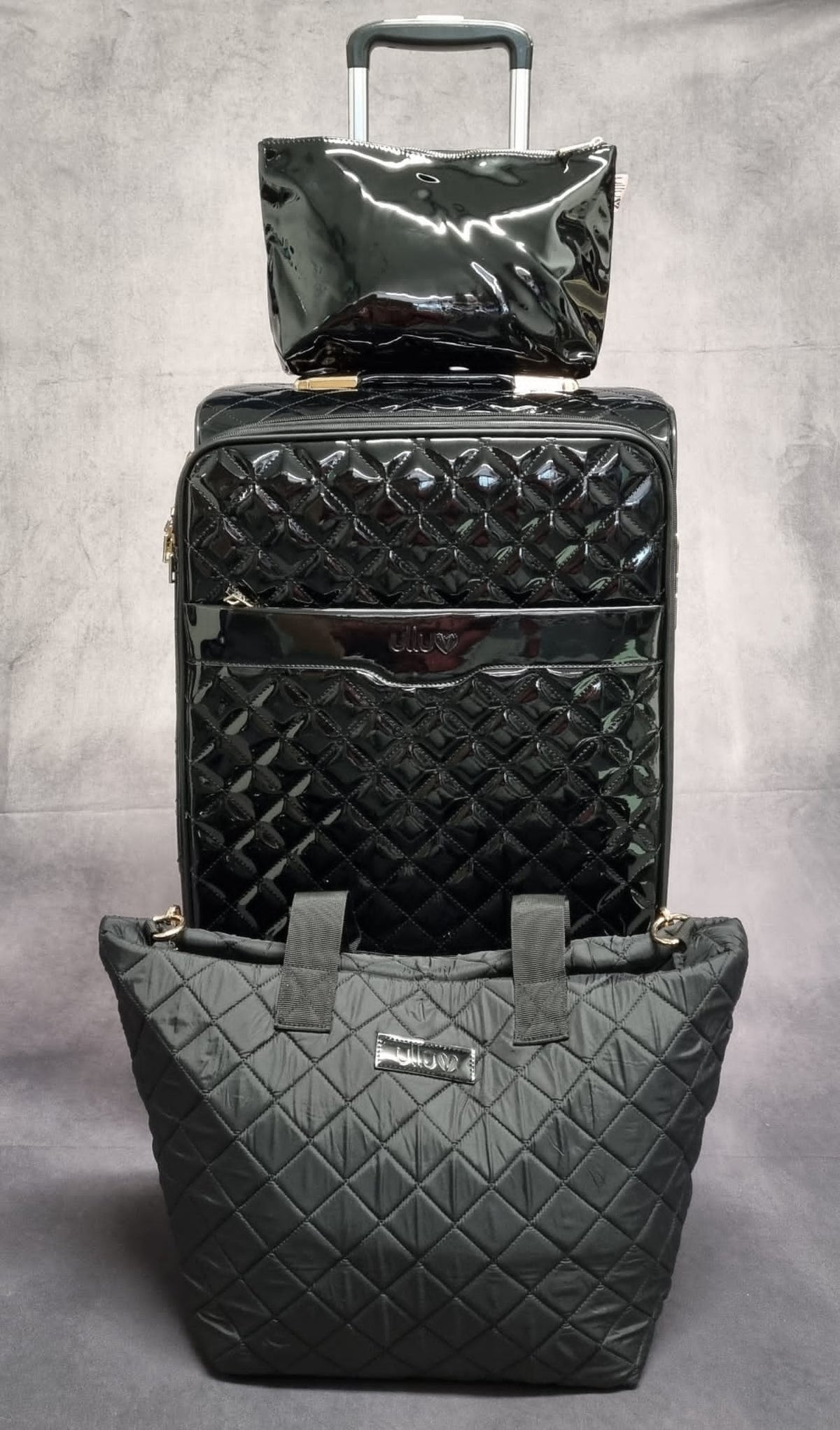 Signature Wheelie Case Set - Midnight Black ☘️